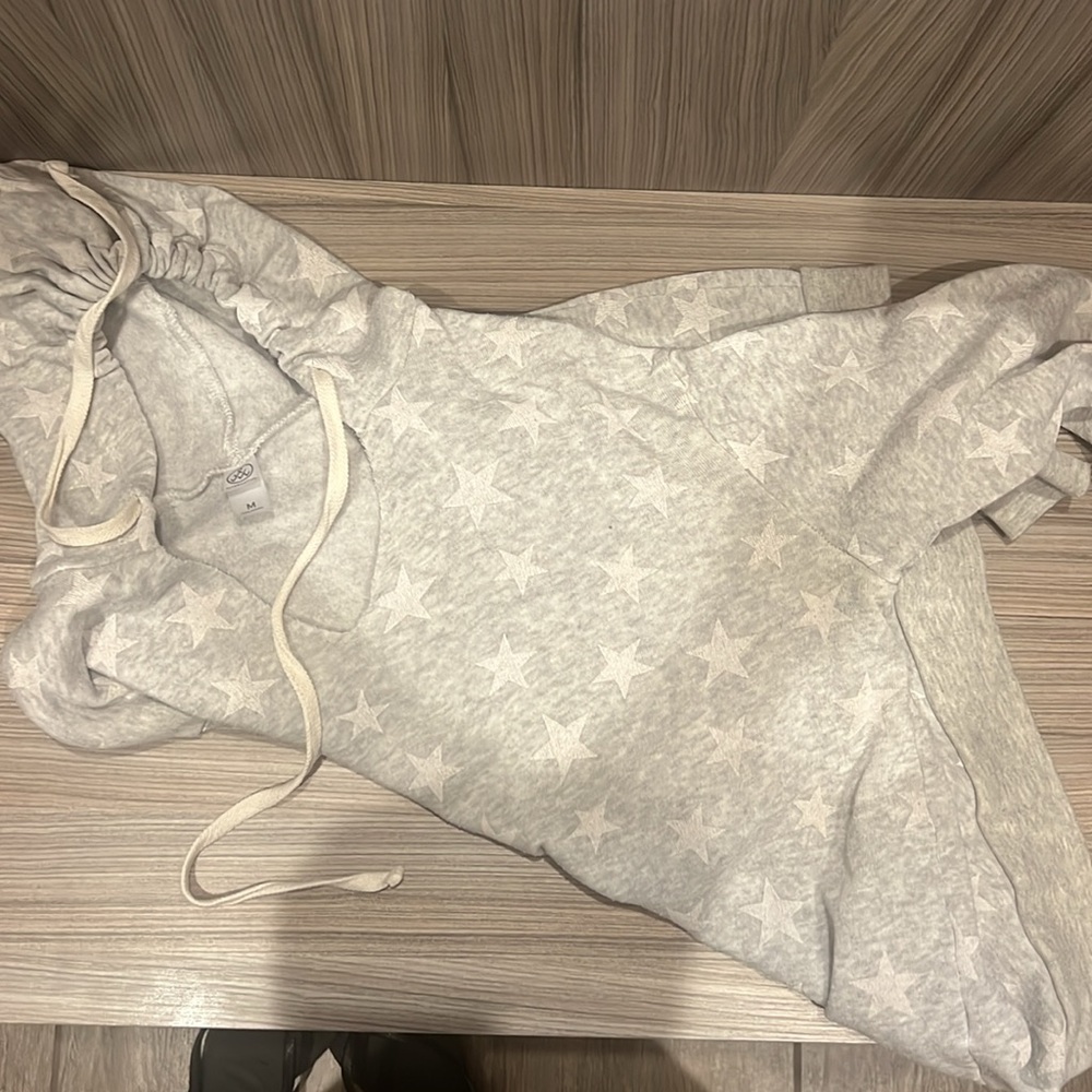 Alternative Set Gray and White Star Print Track Pants and sweatshirt